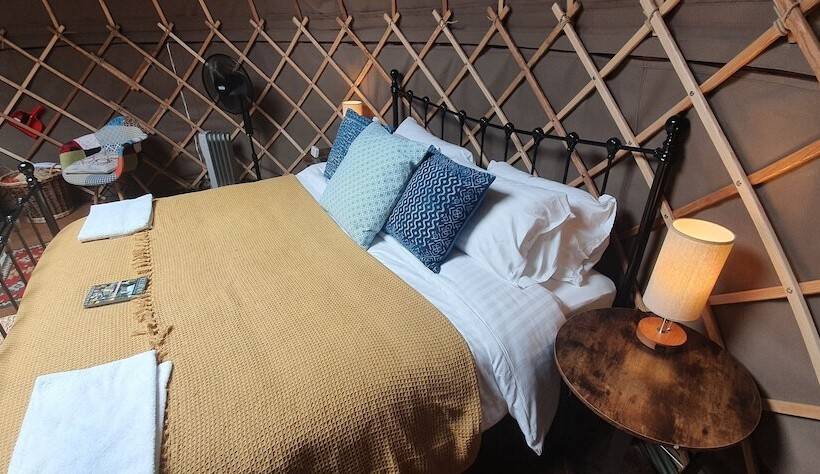 Stunning Premium Yurt In Kelburn Estate Near Largs