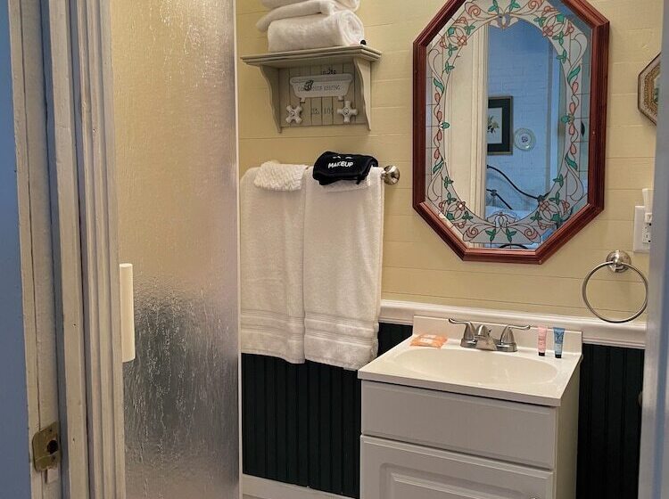 The Sautee Inn Bed & Breakfast