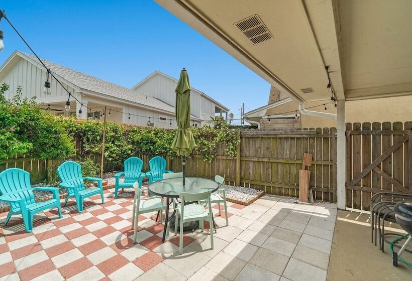 120 Palm Beach Dr A   La Casa Turquesa