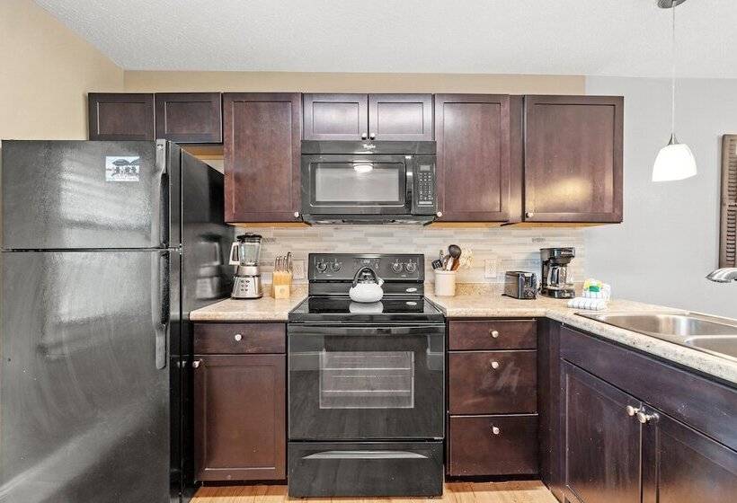 120 Palm Beach Dr A   La Casa Turquesa