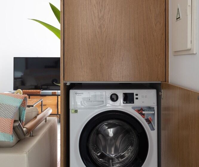 Abraços Dos Avós   Casas De Aldeia