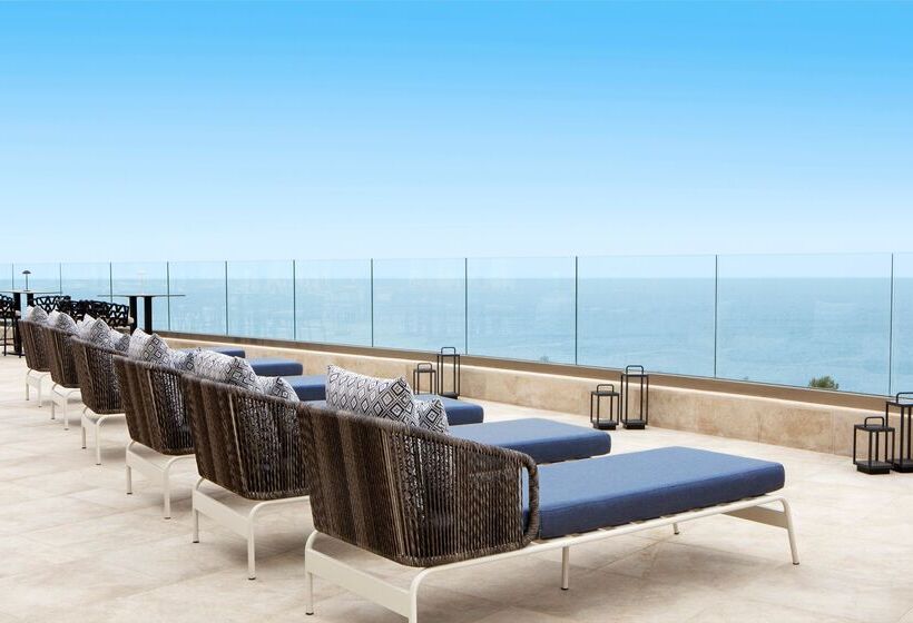 Ajul Luxury Hotel & Spa Resort, A Registry Collection