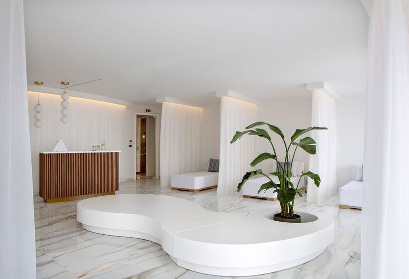 Ajul Luxury Hotel & Spa Resort, A Registry Collection