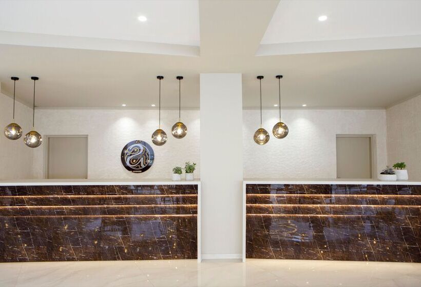 Ajul Luxury Hotel & Spa Resort, A Registry Collection