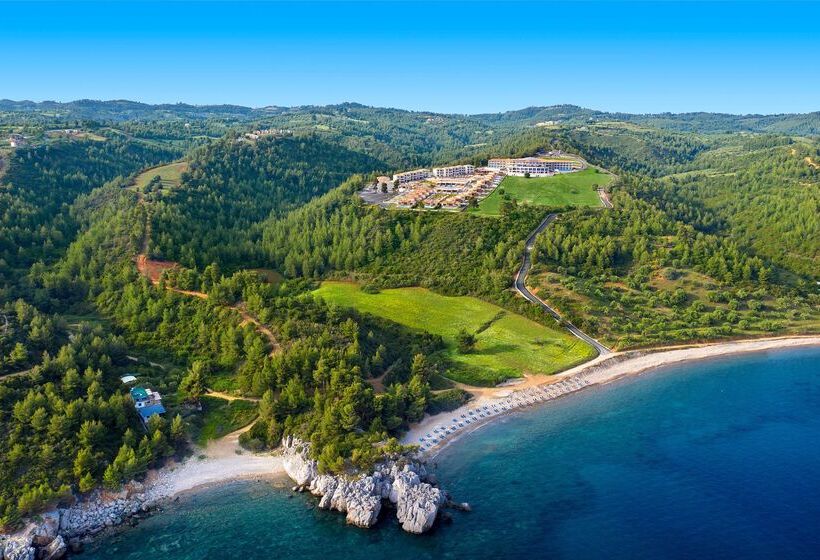 Ajul Luxury Hotel & Spa Resort, A Registry Collection