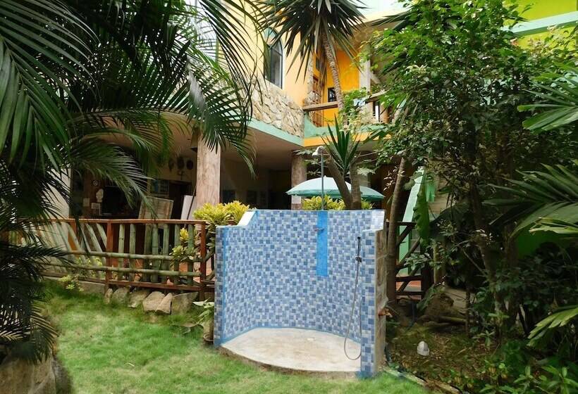 Общежитие Hostal Maxima