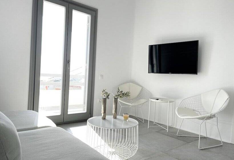 Alexander Suites