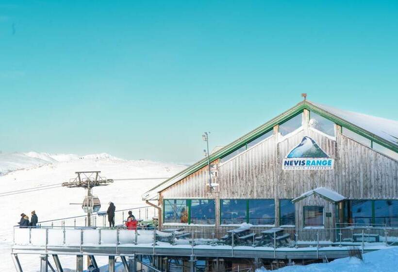 Base Camp Hotel Nevis Range