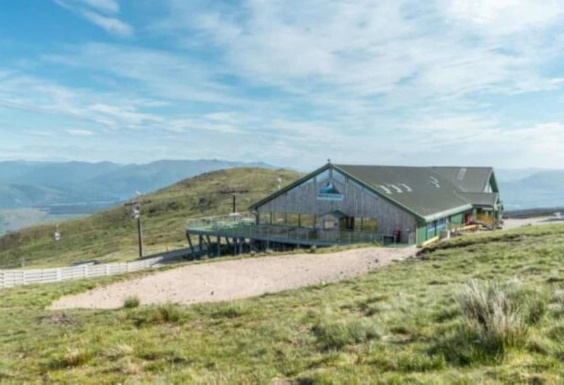 Base Camp Hotel Nevis Range
