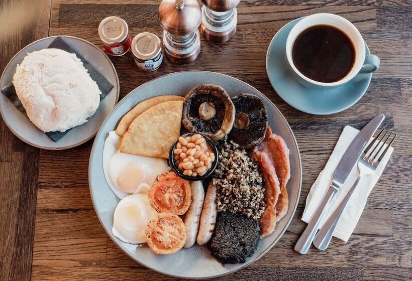 Base Camp Hotel Nevis Range