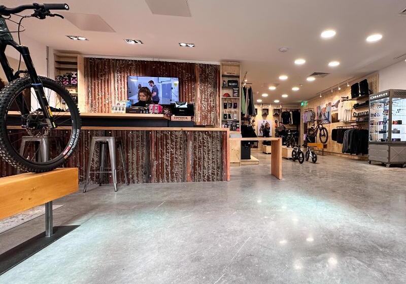 Base Camp Hotel Nevis Range