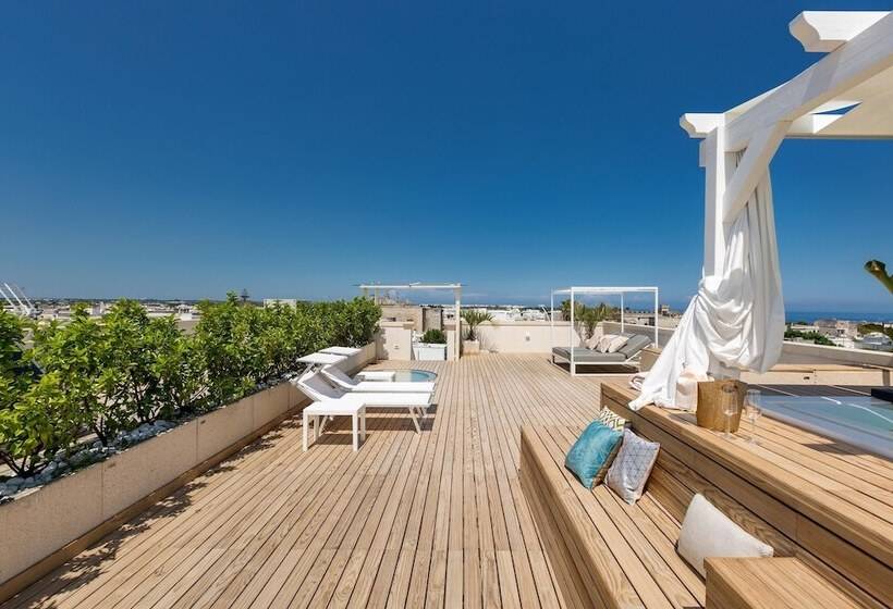 مبيت وإفطار 2493 Acquaviva Suites   Matrimoniale Standard