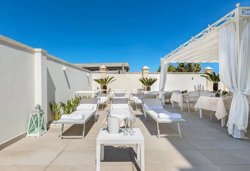 مبيت وإفطار 2493 Acquaviva Suites   Matrimoniale Standard