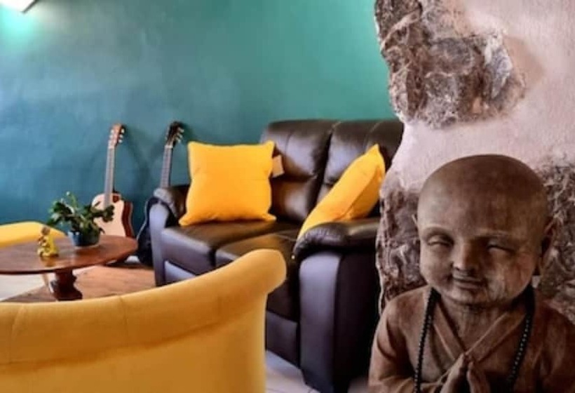 Bed and Breakfast Les Jardins De Kuz