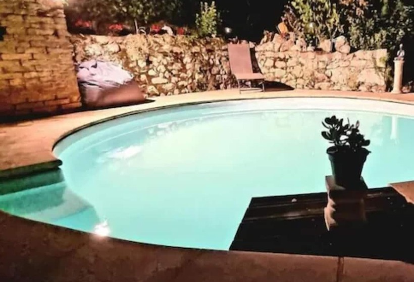 Bed and Breakfast Les Jardins De Kuz