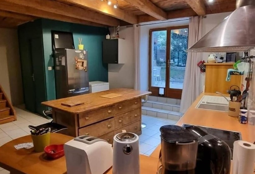 Bed and Breakfast Les Jardins De Kuz