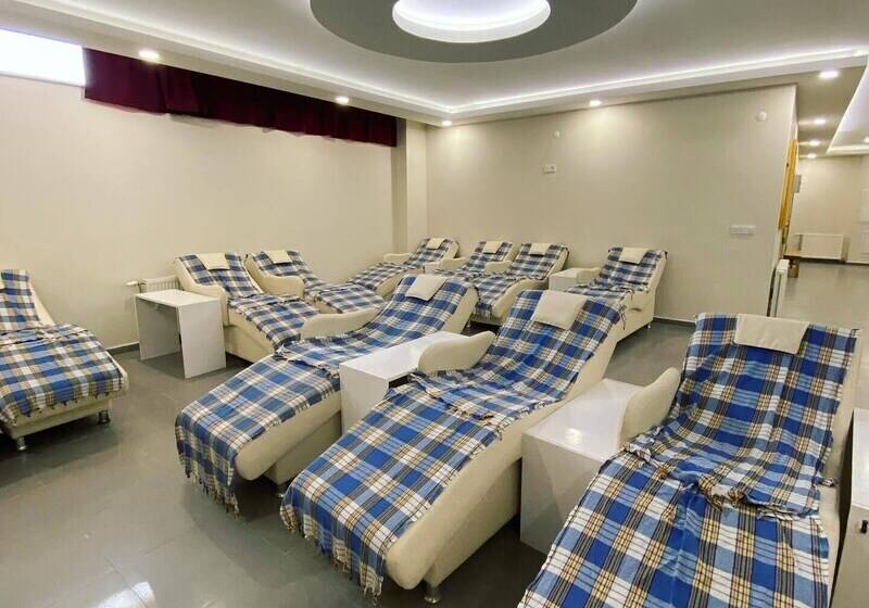 تختخواب و صبحانه Zeynep Ruya Hatun Otel