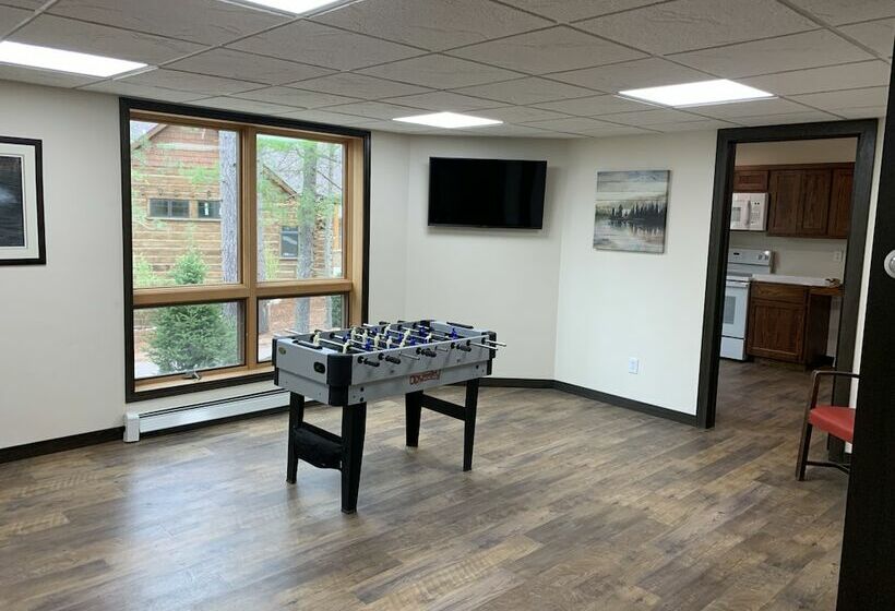 Deerwood Resort   Turtle Cove Cabin