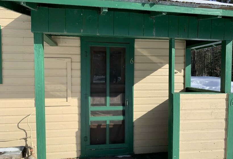 Gresham Shores Smiling Moose #6