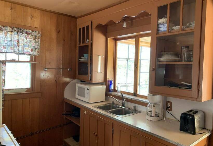 Gresham Shores   Woodies Perch #5
