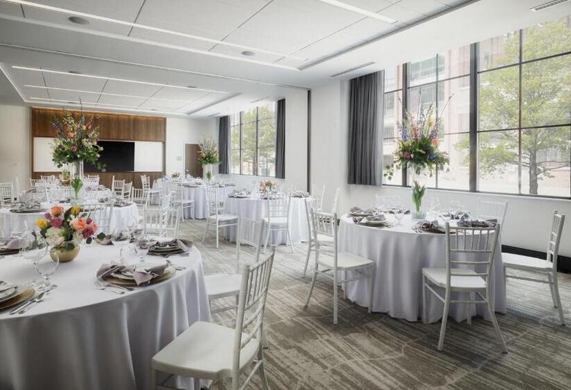 Ac Hotel By Marriott Dayton