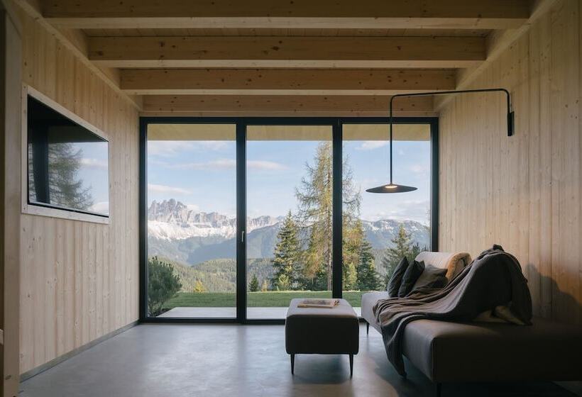 Отель Anders Suites