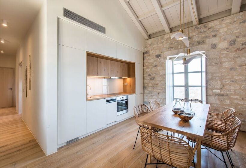 בית מלון כפרי Bassa Maina Villas & Suites