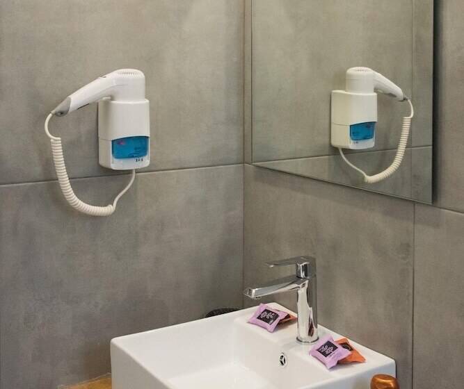 בית מלון כפרי Dimamiel Malia Inn