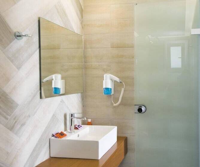 בית מלון כפרי Dimamiel Malia Inn