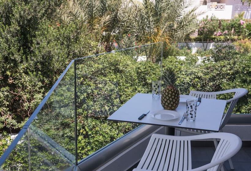 בית מלון כפרי Dimamiel Malia Inn