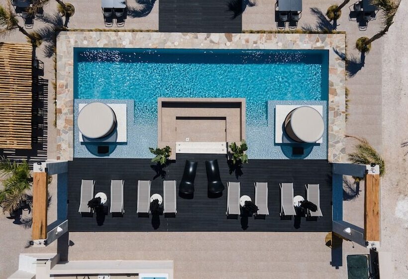 호텔 Eden Beachfront Residences & Suites