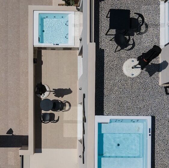 호텔 Eden Beachfront Residences & Suites