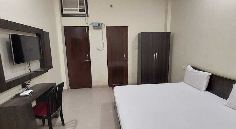 בית מלון כפרי Galaxy Inn