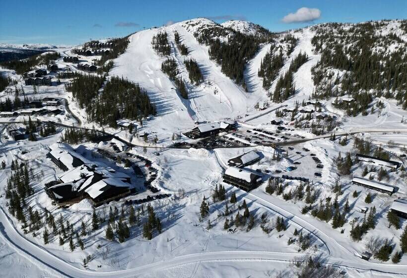 בית מלון כפרי Gaustablikk Fjellresort