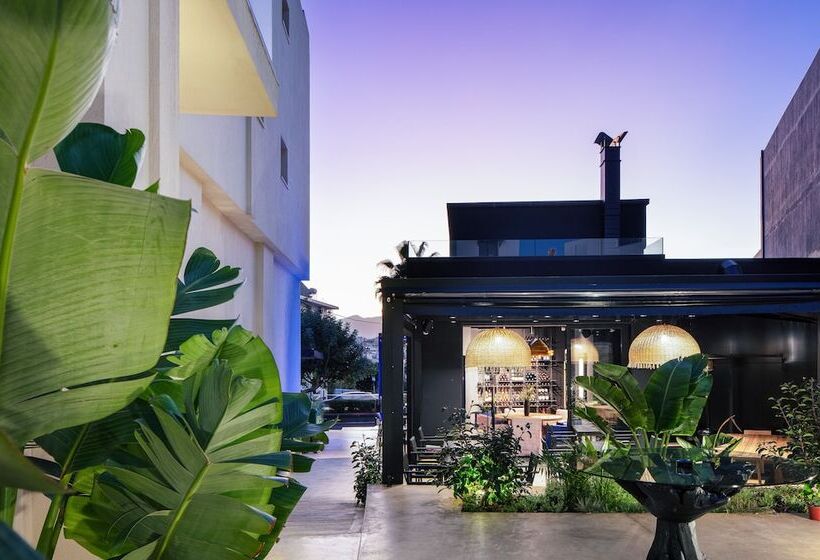 هتل Gd Gallery Suites