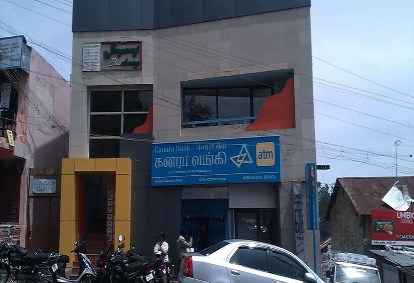 هتل Jayaraj Residency