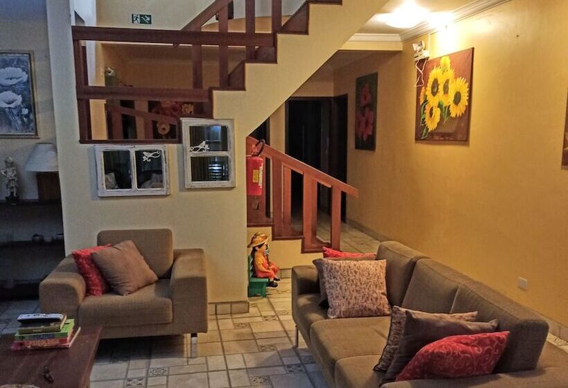 호텔 Pousada Recanto Indaiá