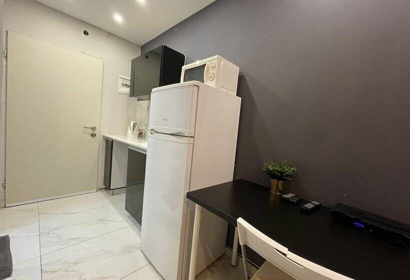 Отель Rothschild 79