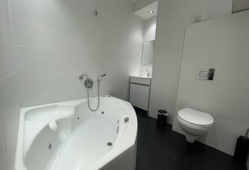 Отель Rothschild 79