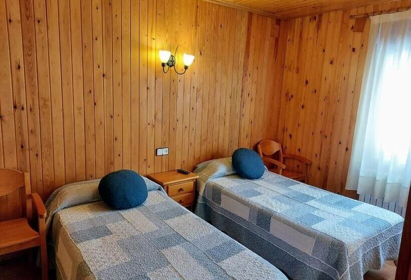 فندق ريفى Camping Solau