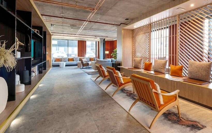 ホテル Sandman Signature Glasgow