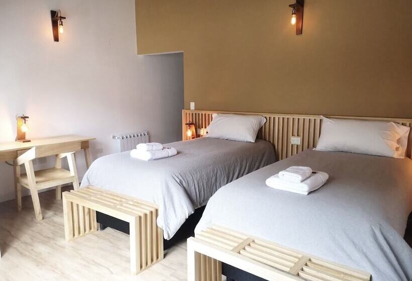 בית מלון כפרי Senderos Aparts & Suites