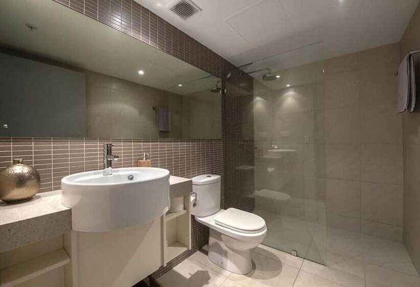 ホテル Signatures On Knuckey