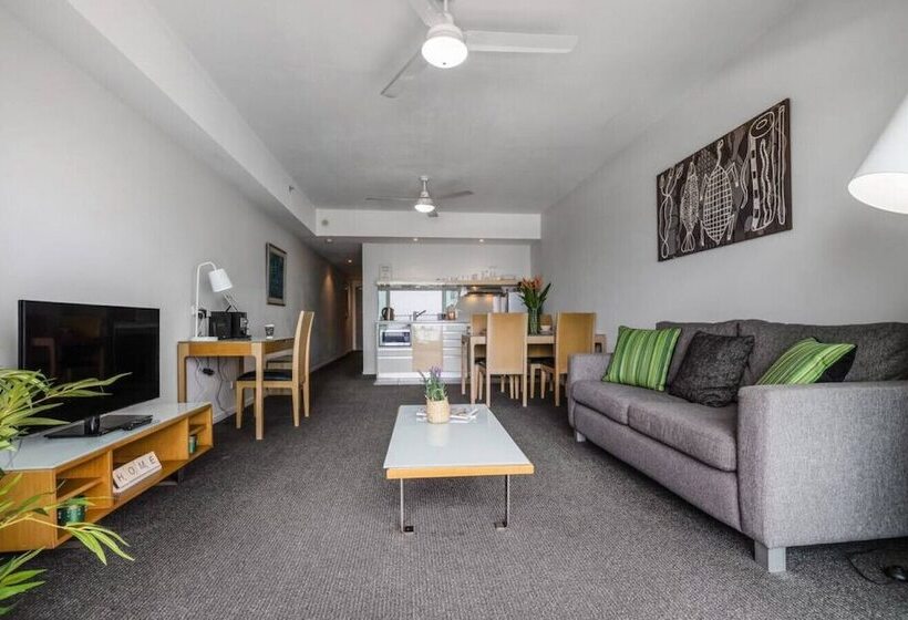 ホテル Signatures On Knuckey