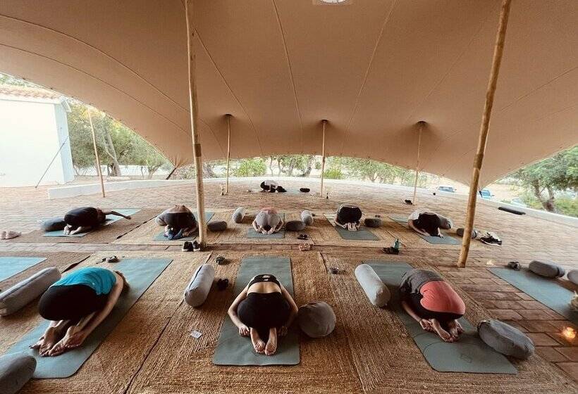 בית מלון כפרי Solar Alvura Health