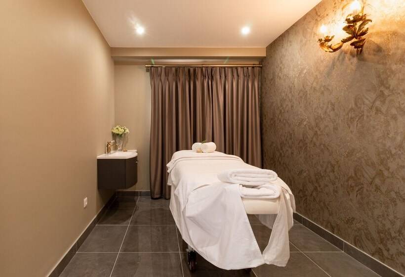 בית מלון כפרי Solar Alvura Health