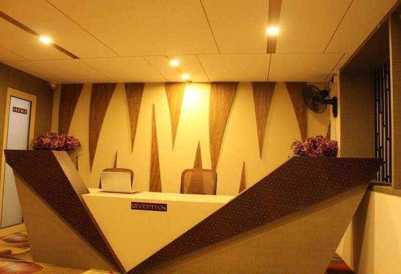 Zip By Spree Hotels Surat