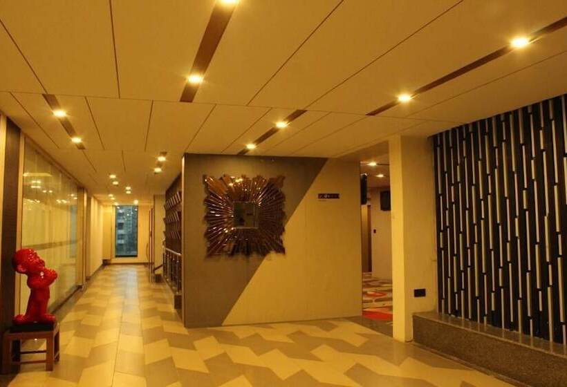 Zip By Spree Hotels Surat