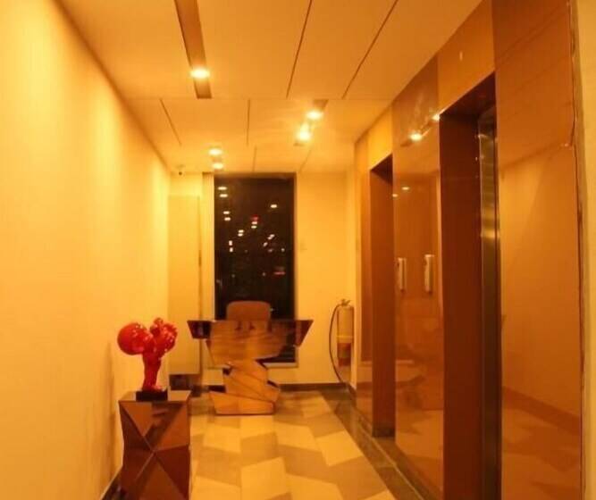 Zip By Spree Hotels Surat