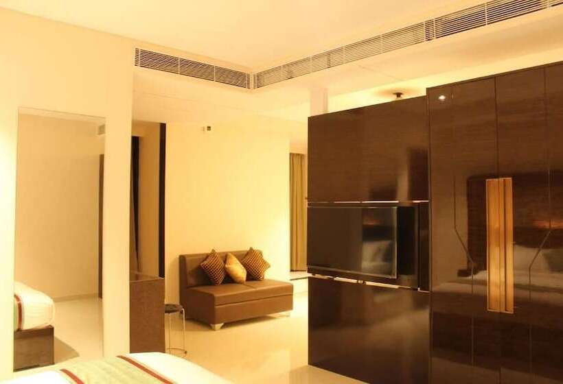 Zip By Spree Hotels Surat